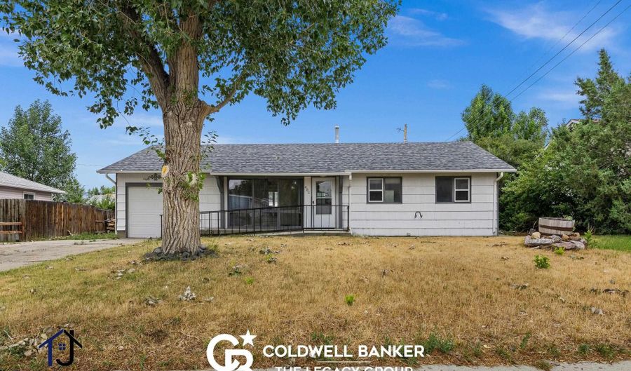 401 N Sun Dr, Casper, WY 82609 - 3 Beds, 1 Bath