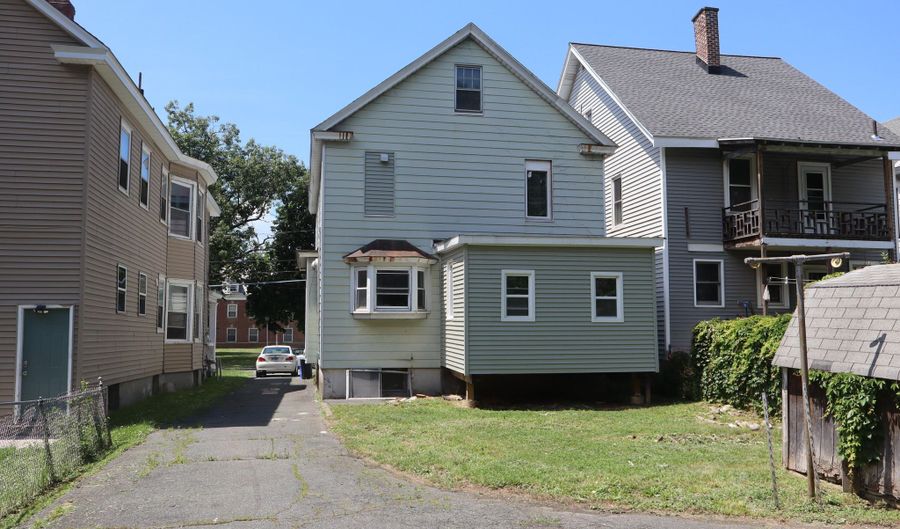 212 Ontario St, Albany, NY 12203 - 5 Beds, 2 Bath