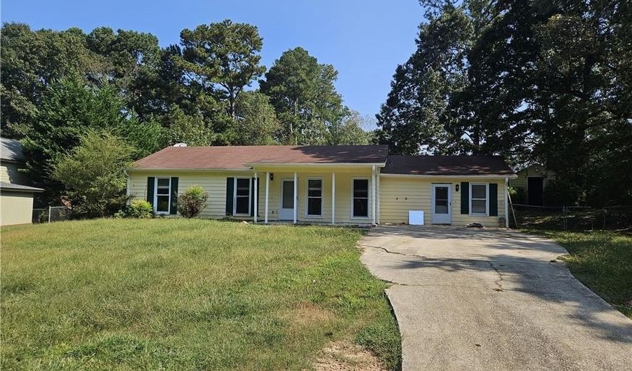 219 Heritage Way, Auburn, GA 30011 - 4 Beds, 2 Bath