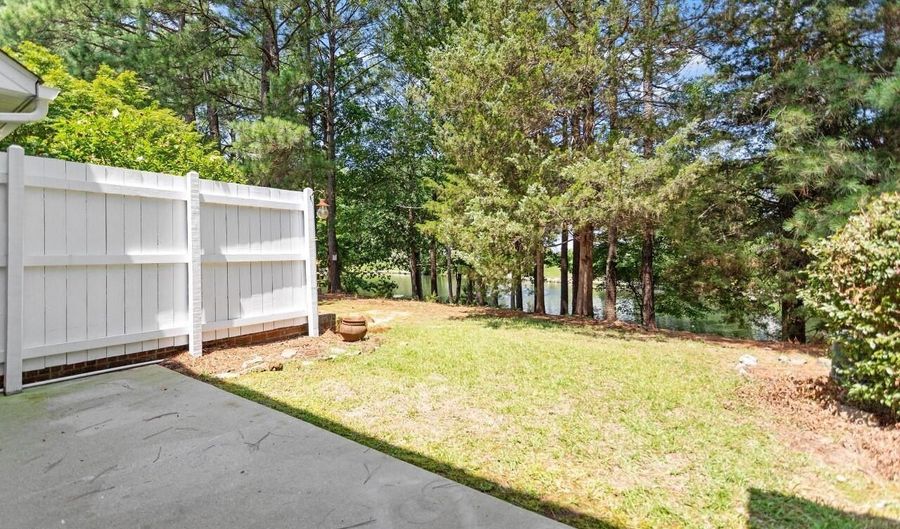 1505 Poets Glade Dr, Apex, NC 27523 - 3 Beds, 3 Bath