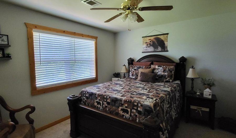 195 Joe Baker Rd, Batesville, AR 72501 - 3 Beds, 3 Bath