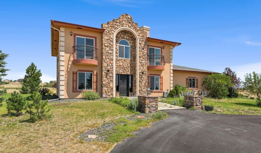 6510 E RIDING CLUB Rd, Cheyenne, WY 82009 - 4 Beds, 4 Bath
