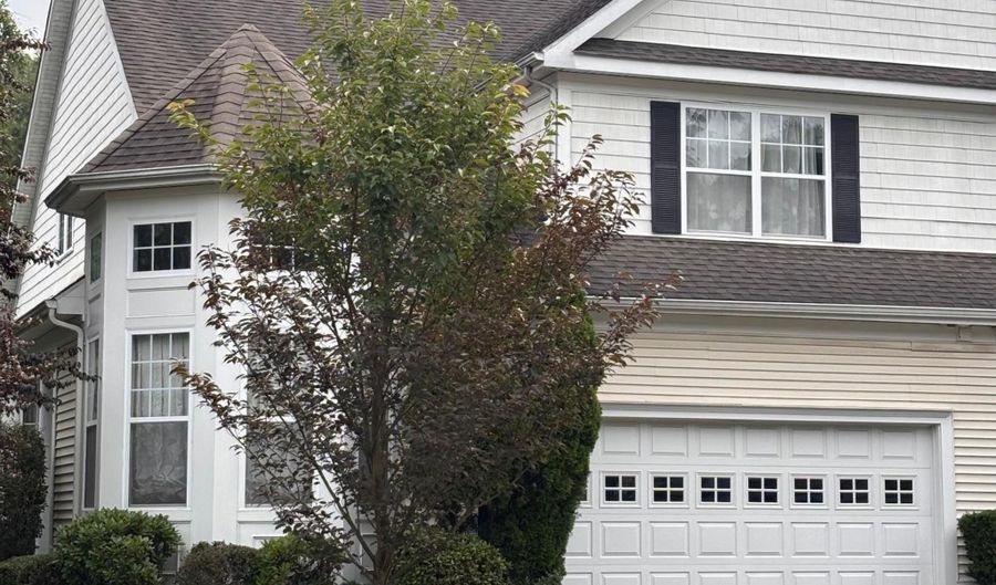 30 Faith Ln 30, Danbury, CT 06810 - 3 Beds, 4 Bath
