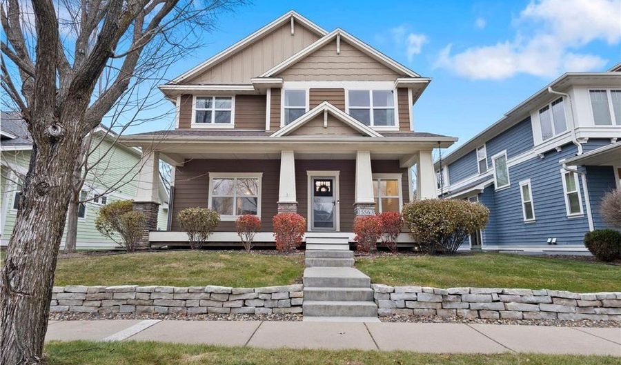 15563 Duck Trail Ln, Apple Valley, MN 55124 - 5 Beds, 4 Bath