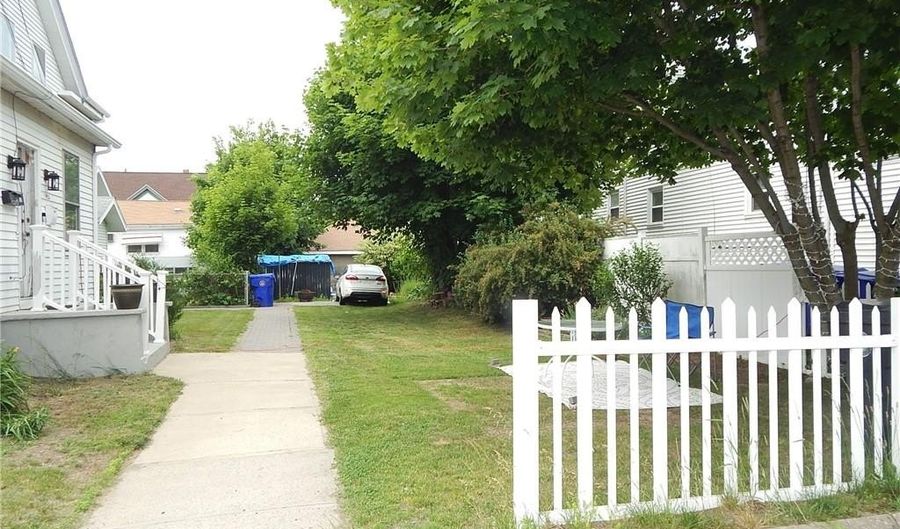 1915 Smith St, North Providence, RI 02911 - 5 Beds, 3 Bath
