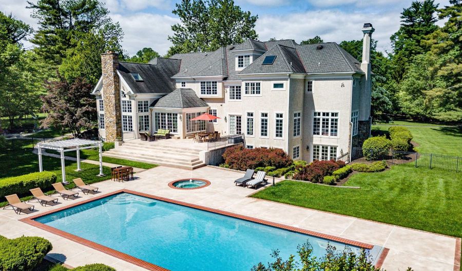 1049 MCKEAN Rd, Ambler, PA 19002 - 5 Beds, 8 Bath