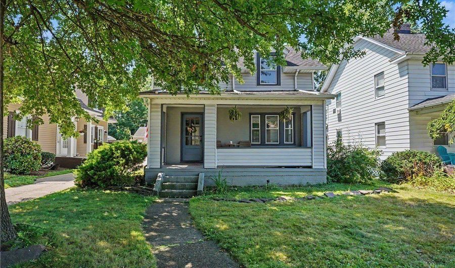 326 S Firestone Blvd, Akron, OH 44301 - 3 Beds, 1 Bath