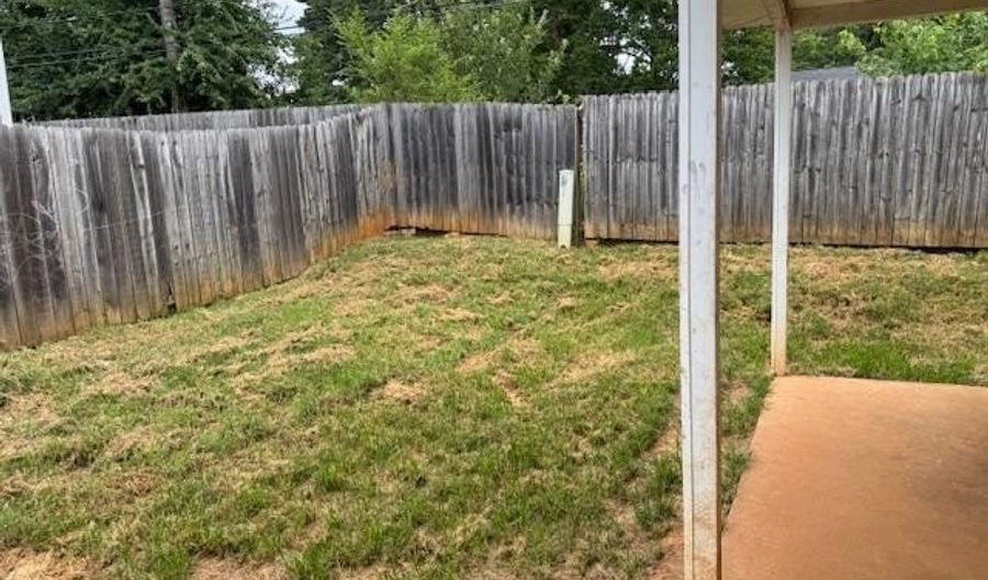 721 Edgehill Dr, Benton, AR 72015 - 3 Beds, 1 Bath