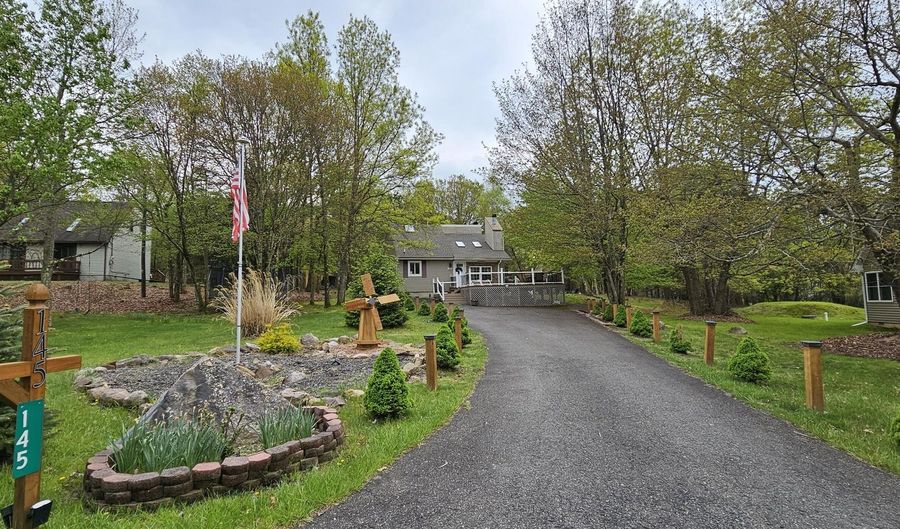 145 Penn Forest Trl, Albrightsville, PA 18210 - 3 Beds, 2 Bath