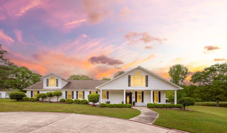 26511 Antioch Rd, Andalusia, AL 36421 - 6 Beds, 6 Bath