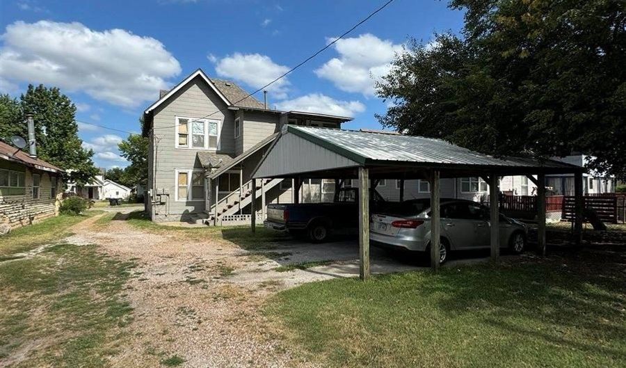 615 N 2nd, Arkansas City, KS 67005 - 0 Beds, 0 Bath