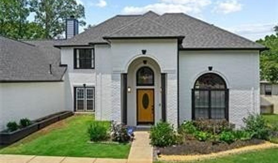 11130 Touraine Ct, Alpharetta, GA 30022 - 5 Beds, 3 Bath