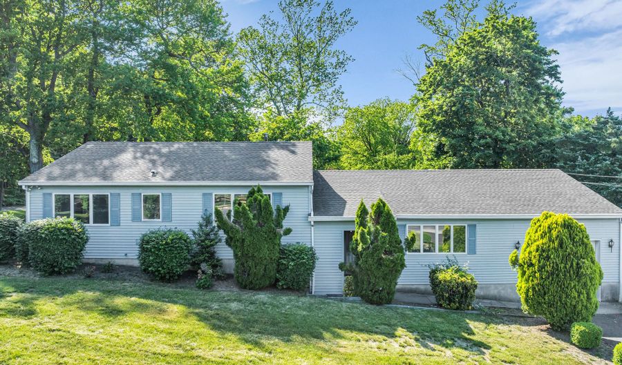 265 1st Ave, Atlantic Highlands, NJ 07716 - 4 Beds, 2 Bath
