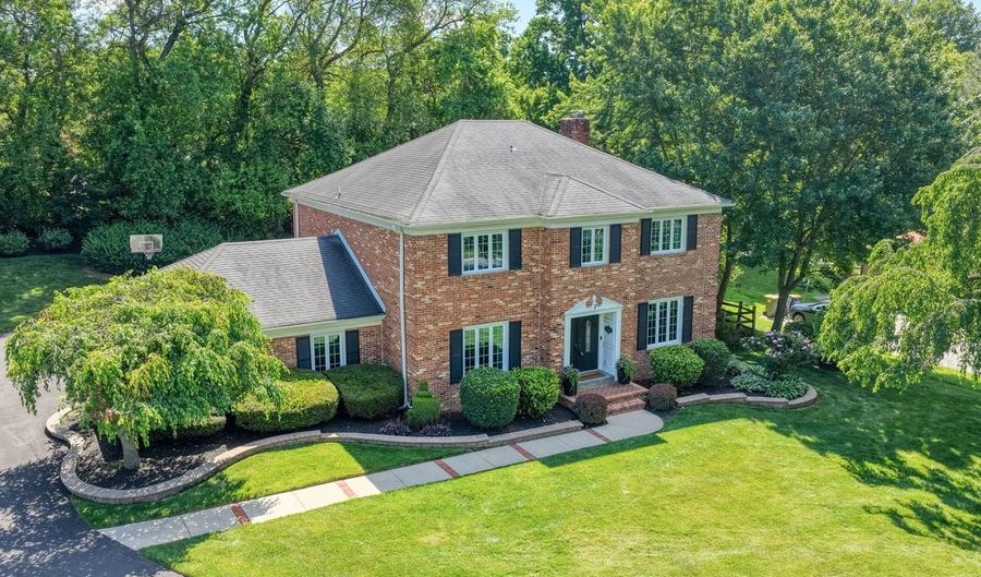7 PIERSON Dr, Hockessin, DE 19707 - 4 Beds, 3 Bath