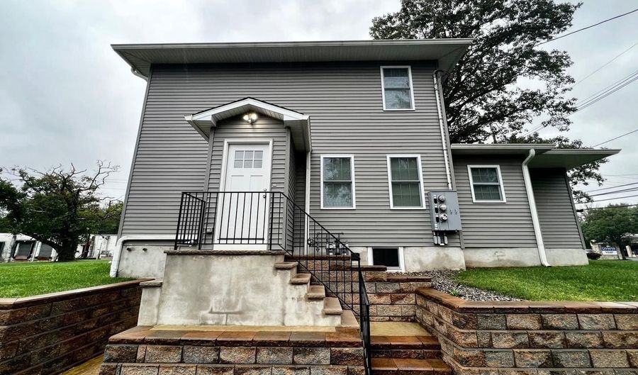 1253 YARDVILLE ALLENTOWN Rd UPPER LEVEL, Allentown, NJ 08501 - 1 Beds, 1 Bath