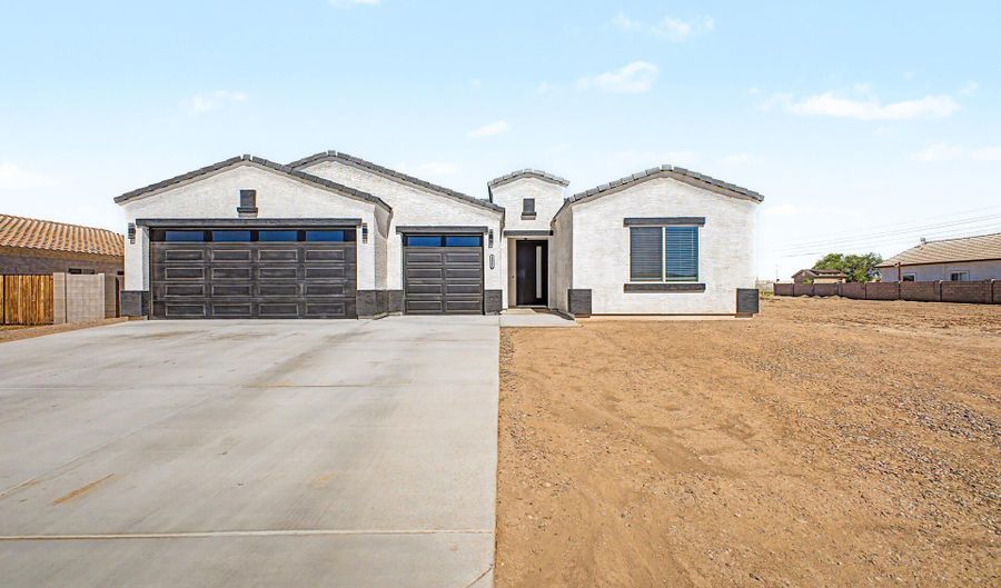 15981 S STEVENS Pl, Arizona City, AZ 85123 - 3 Beds, 2 Bath