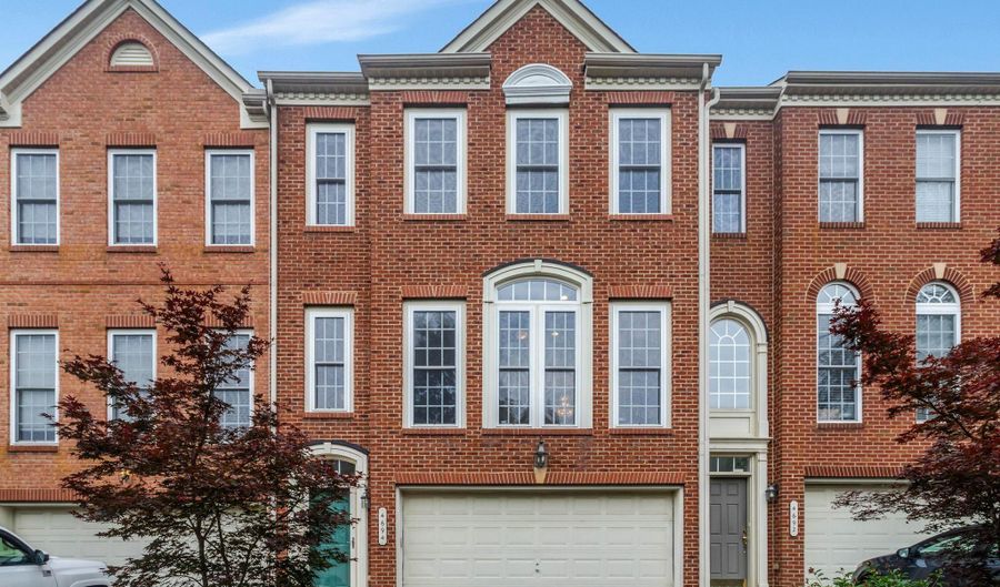 4694 HELEN WINTER Ter, Alexandria, VA 22312 - 3 Beds, 4 Bath