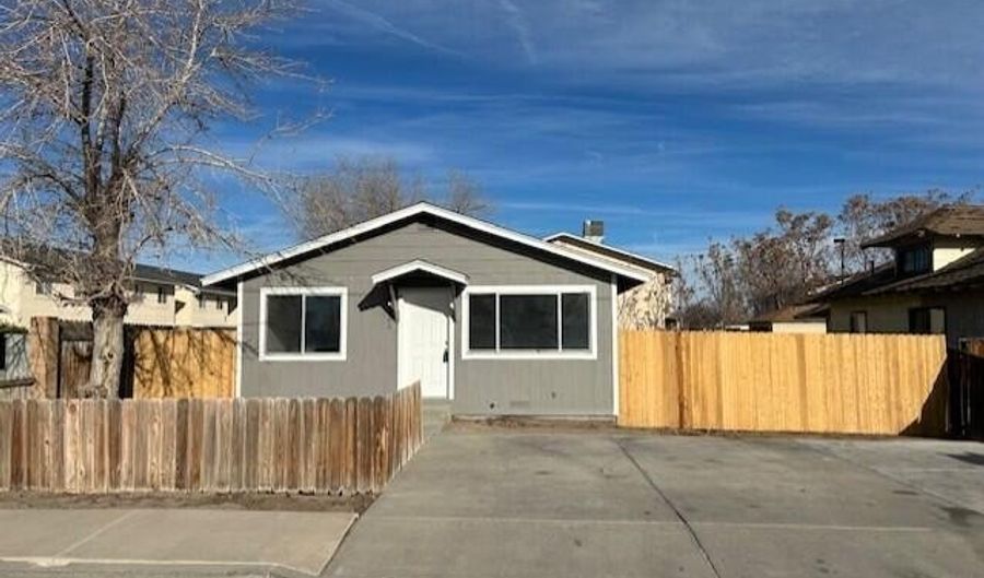 943 E Front St, Fallon, NV 89406 - 2 Beds, 1 Bath