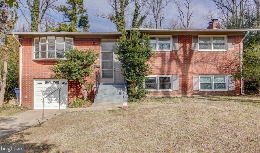 6417 EARLHAM Dr, Bethesda, MD 20817 - 5 Beds, 3 Bath