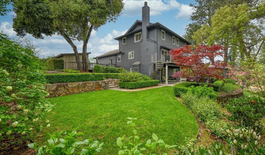 125 White Cottage Rd N, Angwin, CA 94508 - 4 Beds, 4 Bath