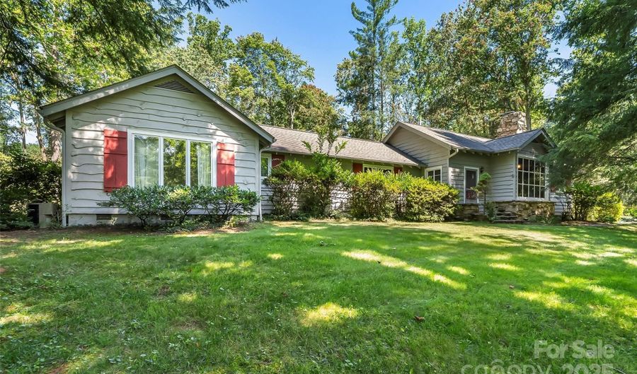 17 Park Rd, Asheville, NC 28803 - 3 Beds, 3 Bath
