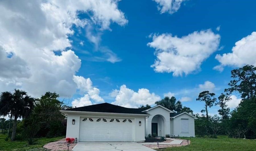 2224 Wellington Ave, Alva, FL 33920 - 4 Beds, 3 Bath