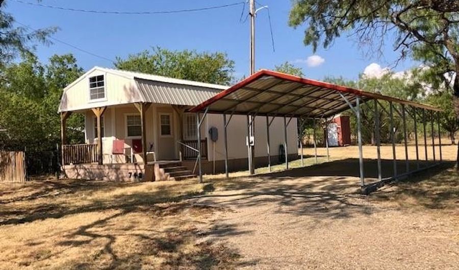 748 Clement St, Albany, TX 76430 - 0 Beds, 1 Bath