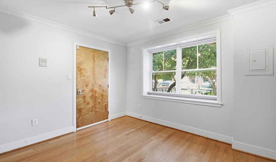 1413 11TH St NW A, Washington, DC 20001 - 1 Beds, 1 Bath