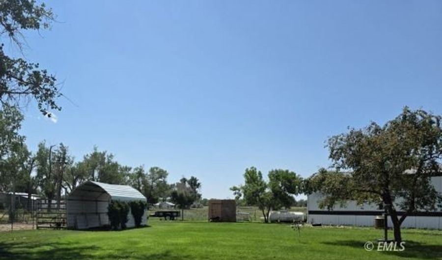 103 E Neill St, Broadus, MT 59317 - 3 Beds, 2 Bath