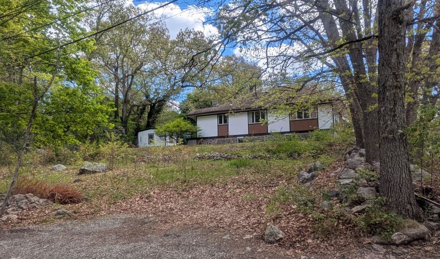 22 Vernon St, Boston, MA 02136 - 3 Beds, 1 Bath