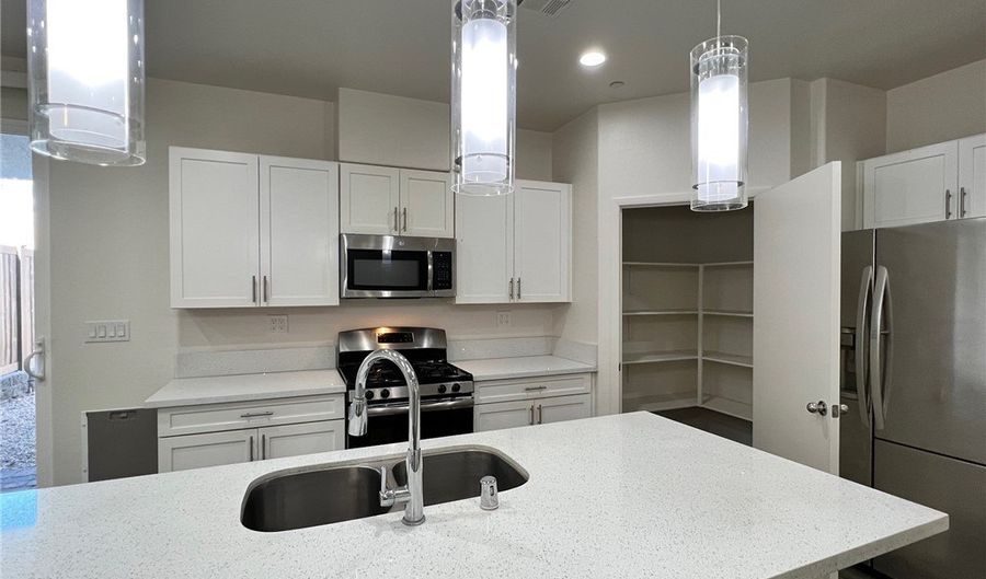 1586 Tilman Ln, Boulder City, NV 89005 - 3 Beds, 2 Bath