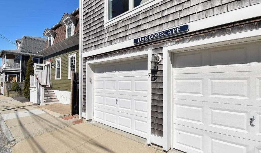 7 Coddington Wharf, Newport, RI 02840 - 3 Beds, 3 Bath