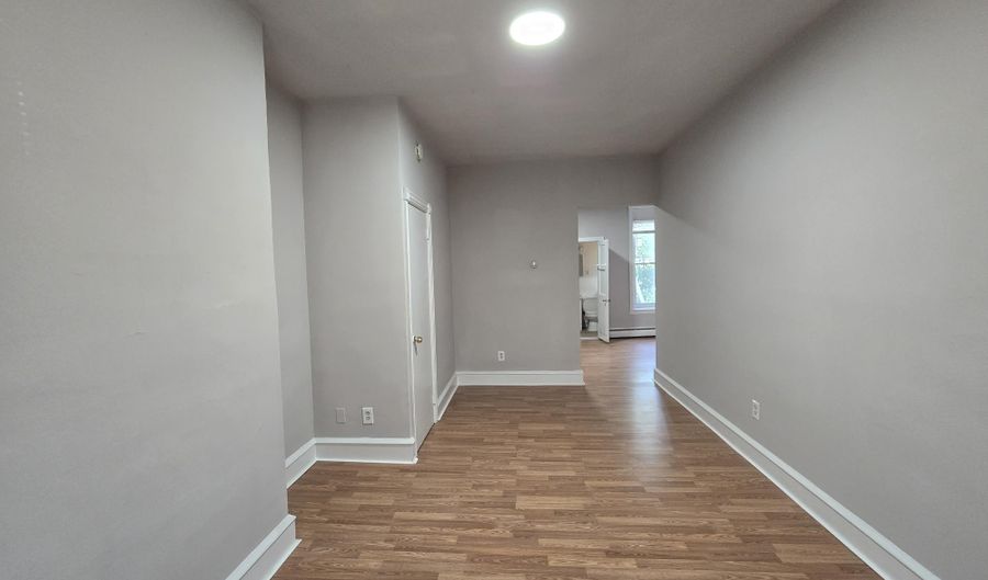 5709 LEONARD St 1ST FL, Philadelphia, PA 19149 - 1 Beds, 1 Bath