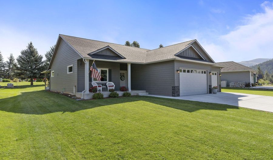 345 Hanaford Rd, Blanchard, ID 83804 - 3 Beds, 2 Bath