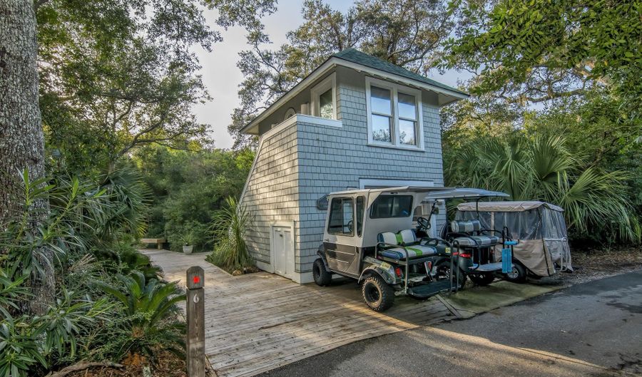 6 Keypost Ct, Bald Head Island, NC 28461 - 4 Beds, 4 Bath