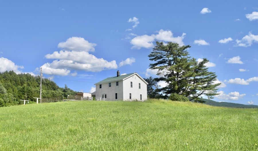 1823 Lost Nation Rd, Bakersfield, VT 05448 - 3 Beds, 2 Bath