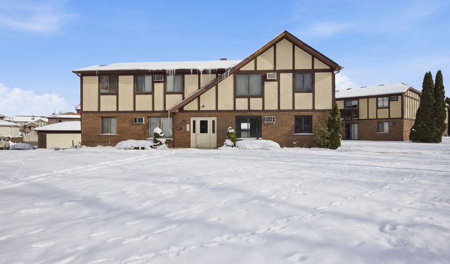 4654 W 131st St 1S, Alsip, IL 60803 - 2 Beds, 1 Bath