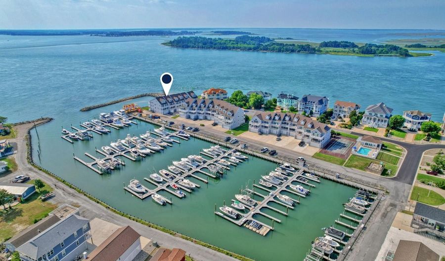 35 MARINA Vw C-2, Ocean View, DE 19930 - 4 Beds, 5 Bath
