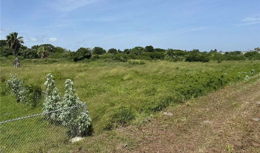 S Rife lot 17, Aransas Pass, TX 78336 - 0 Beds, 0 Bath