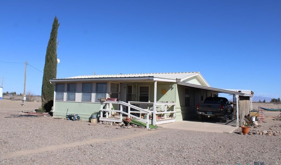 4665 Boothill Rd SE, Deming, NM 88030 - 3 Beds, 2 Bath