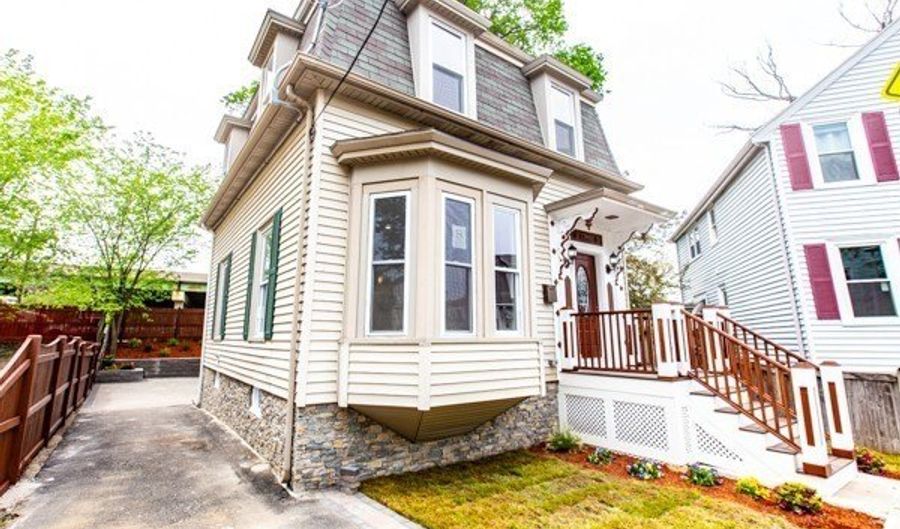 7 Lorenzo St, Boston, MA 02122 - 3 Beds, 3 Bath