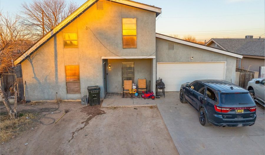 3306 Sunnyview Ave, Carlsbad, NM 88220 - 4 Beds, 3 Bath