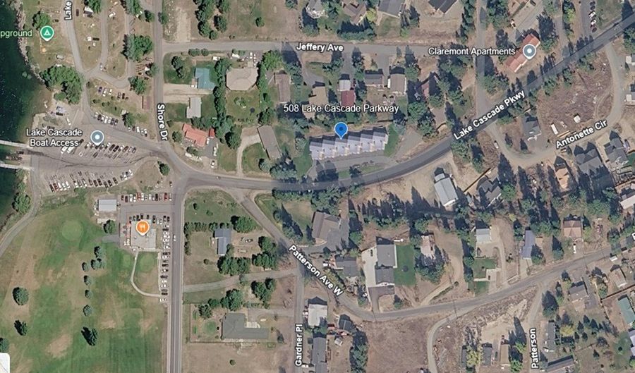508 Lake Cascade Pkwy 3, Cascade, ID 83611 - 4 Beds, 4 Bath