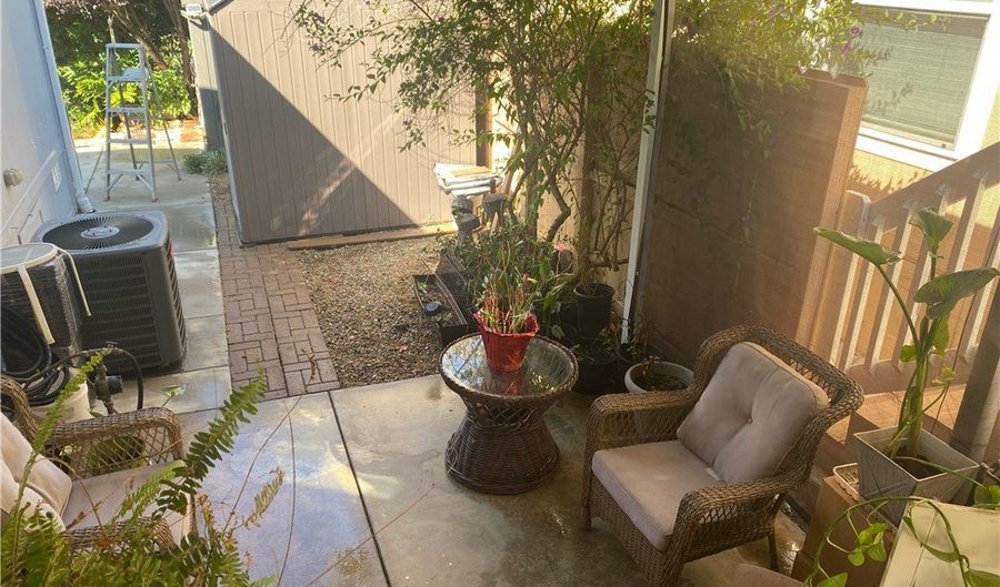 3909 RECHE Rd #28, Fallbrook, CA 92028 - 3 Beds, 2 Bath