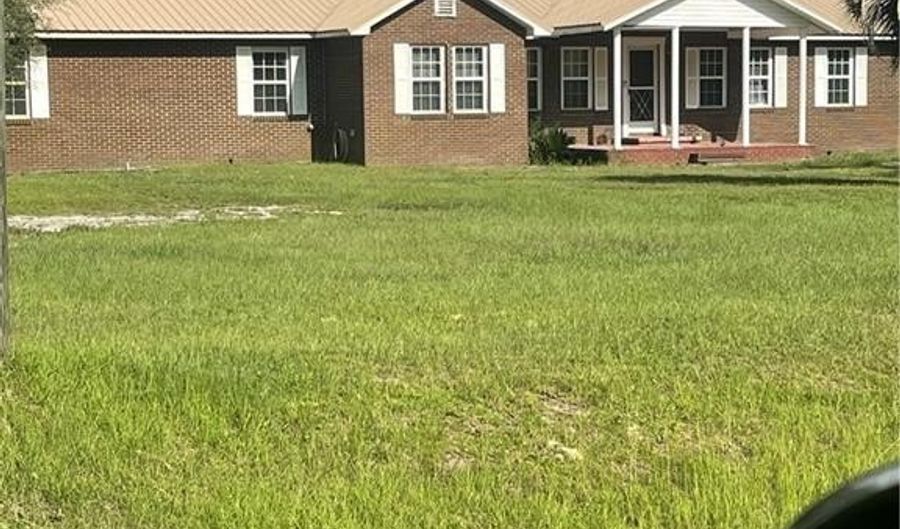 1721 Us 1 Hwy N, Alma, GA 31510 - 4 Beds, 2 Bath