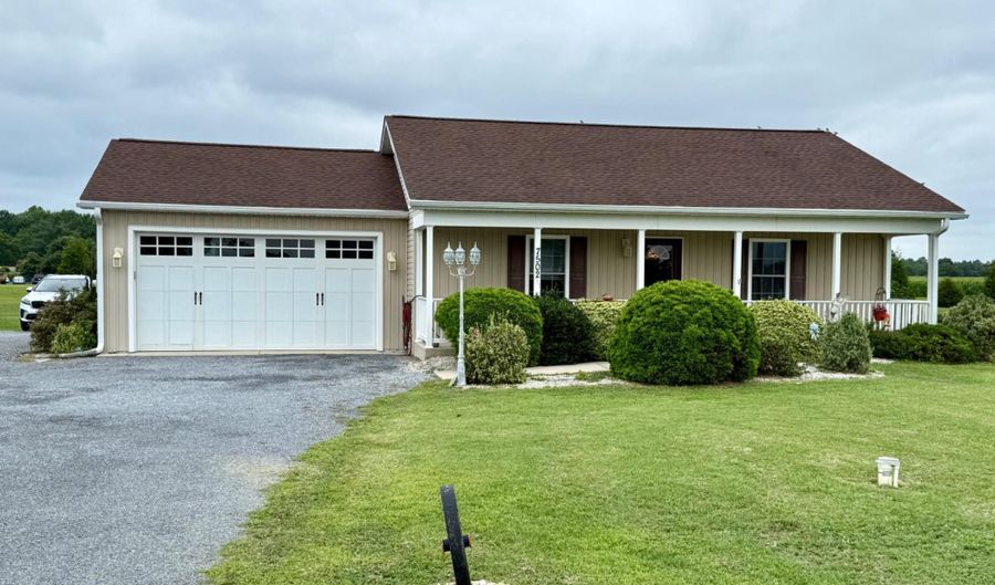 7502 MARSHALL St, Lincoln, DE 19960 - 2 Beds, 2 Bath