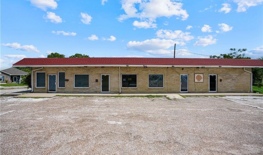 452 W Cleveland Blvd, Aransas Pass, TX 78336 - 0 Beds, 0 Bath