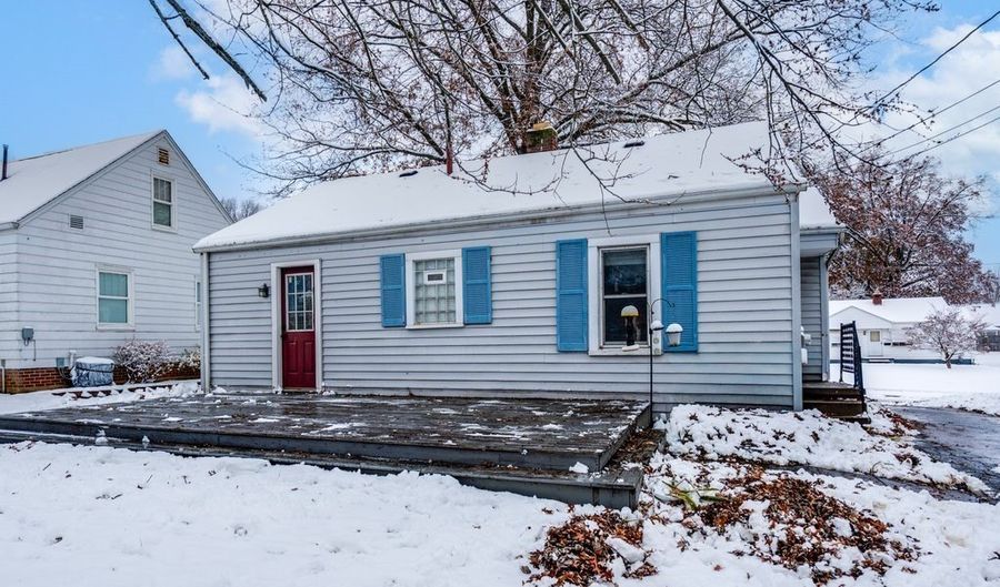 1042 Hartshorn St, Alliance, OH 44601 - 2 Beds, 1 Bath