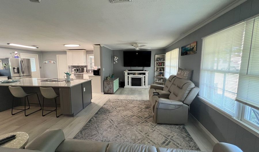 1101 Breckenridge Dr, Adel, GA 31620 - 2 Beds, 2 Bath