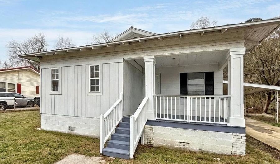 115 FRONT St, Adamsville, AL 35005 - 3 Beds, 1 Bath